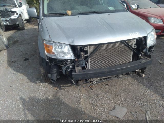 Photo 5 VIN: 2D4RN5D18AR234423 - DODGE GRAND CARAVAN 