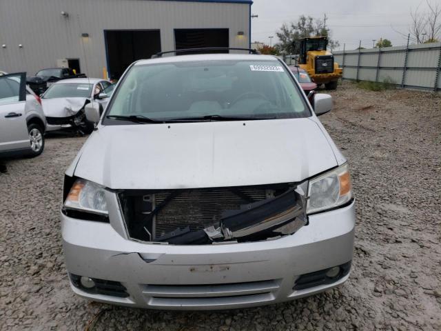 Photo 4 VIN: 2D4RN5D18AR460266 - DODGE GRAND CARA 