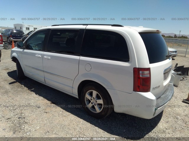 Photo 2 VIN: 2D4RN5D18AR475687 - DODGE GRAND CARAVAN 