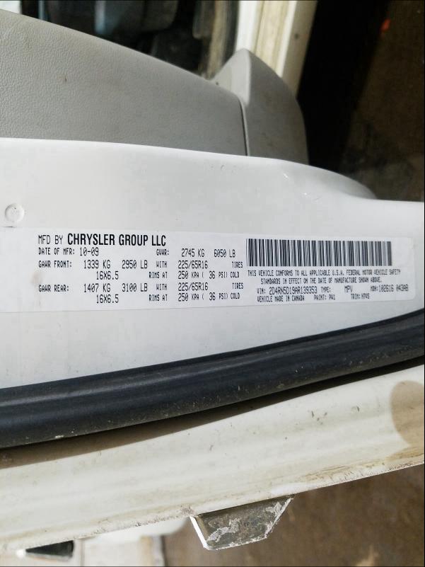 Photo 9 VIN: 2D4RN5D19AR139353 - DODGE GRAND CARA 