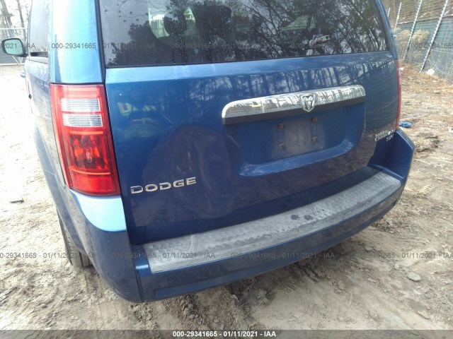 Photo 5 VIN: 2D4RN5D19AR143953 - DODGE GRAND CARAVAN 