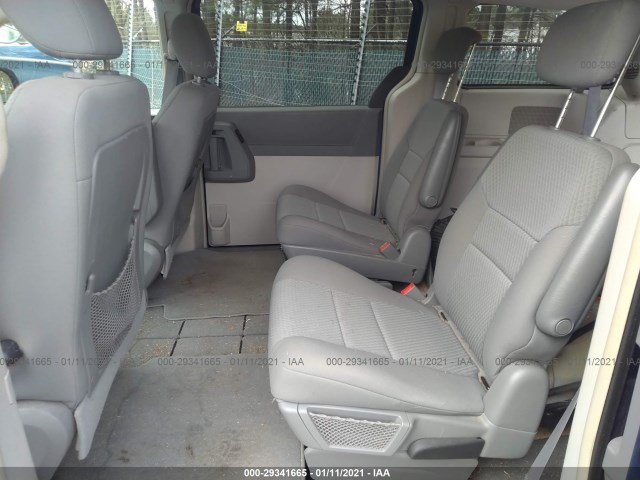 Photo 7 VIN: 2D4RN5D19AR143953 - DODGE GRAND CARAVAN 