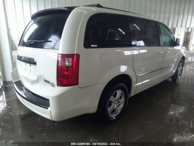 Photo 3 VIN: 2D4RN5D19AR202080 - DODGE GRAND CARAVAN 