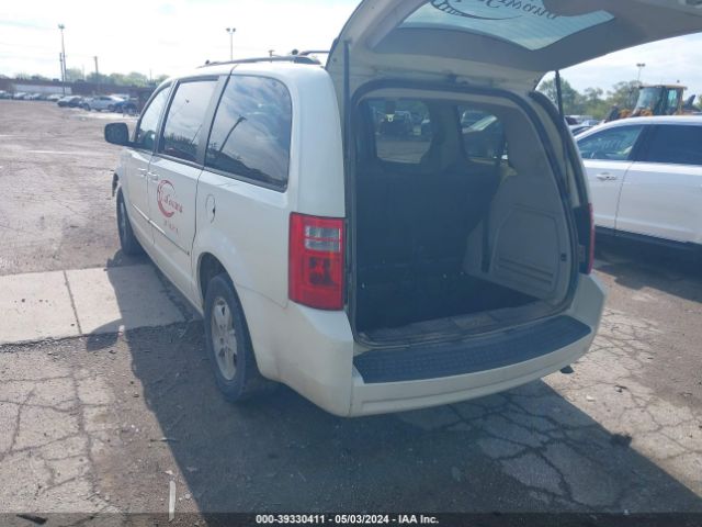 Photo 2 VIN: 2D4RN5D19AR256074 - DODGE GRAND CARAVAN 