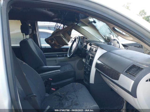 Photo 4 VIN: 2D4RN5D19AR475813 - DODGE GRAND CARAVAN 