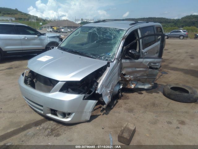 Photo 1 VIN: 2D4RN5D1XAR121525 - DODGE GRAND CARAVAN 