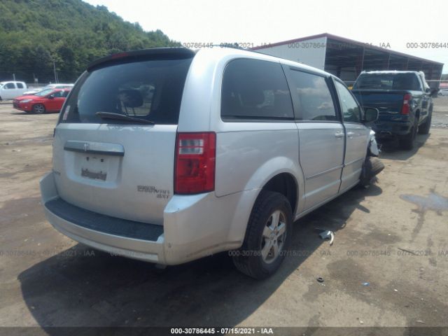 Photo 3 VIN: 2D4RN5D1XAR121525 - DODGE GRAND CARAVAN 