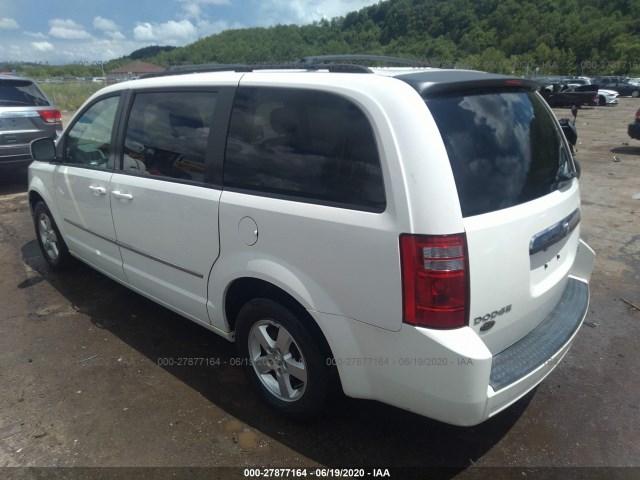 Photo 2 VIN: 2D4RN5D1XAR139622 - DODGE GRAND CARAVAN 