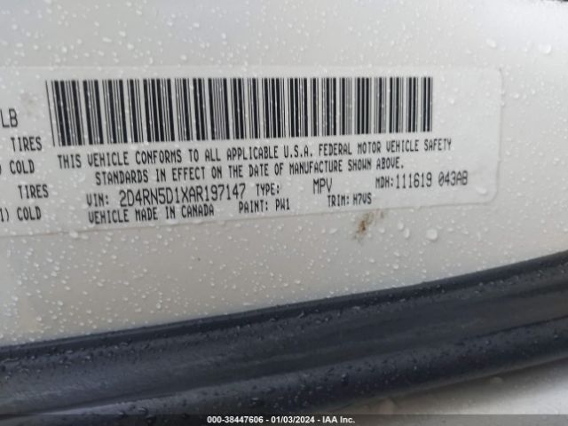 Photo 8 VIN: 2D4RN5D1XAR197147 - DODGE GRAND CARAVAN 