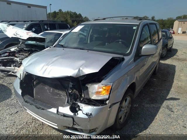 Photo 1 VIN: 2D4RN5D1XAR216067 - DODGE GRAND CARAVAN 