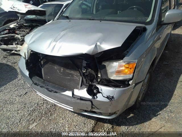 Photo 5 VIN: 2D4RN5D1XAR216067 - DODGE GRAND CARAVAN 