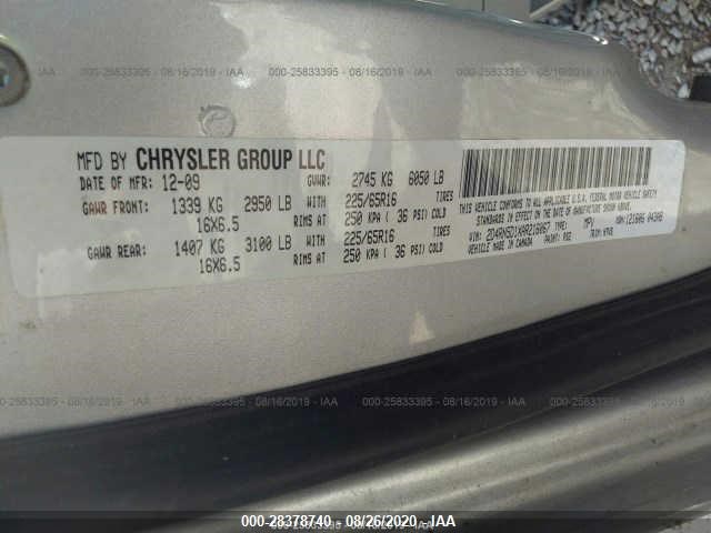 Photo 8 VIN: 2D4RN5D1XAR216067 - DODGE GRAND CARAVAN 