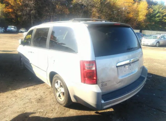 Photo 2 VIN: 2D4RN5D1XAR251420 - DODGE GRAND CARAVAN 