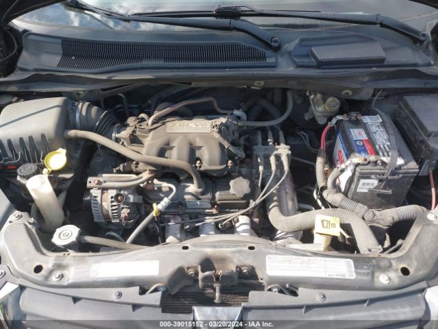 Photo 9 VIN: 2D4RN5D1XAR369404 - DODGE GRAND CARAVAN 