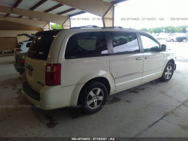 Photo 3 VIN: 2D4RN5D1XAR460186 - DODGE GRAND CARAVAN 