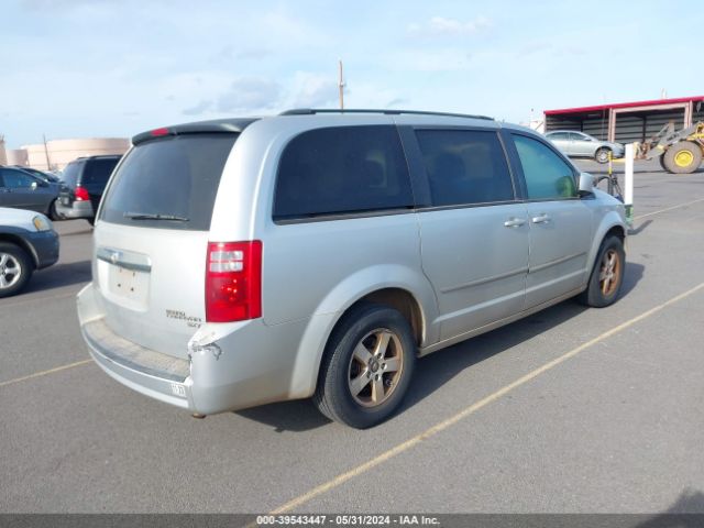 Photo 3 VIN: 2D4RN5D1XAR484780 - DODGE GRAND CARAVAN 