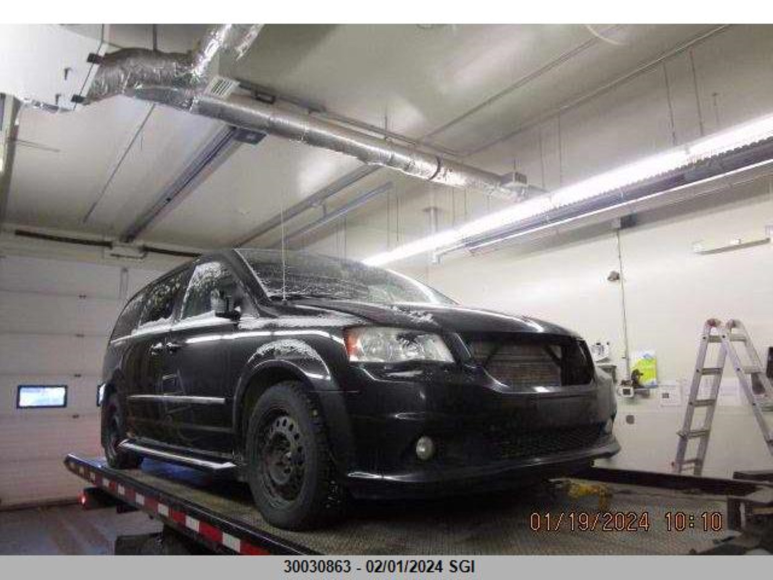 Photo 0 VIN: 2D4RN5DG0BR654084 - DODGE CARAVAN 