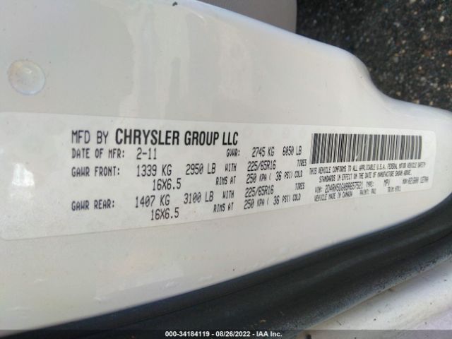 Photo 8 VIN: 2D4RN5DG0BR657521 - DODGE GRAND CARAVAN 