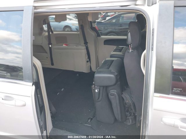 Photo 7 VIN: 2D4RN5DG0BR688610 - DODGE GRAND CARAVAN 