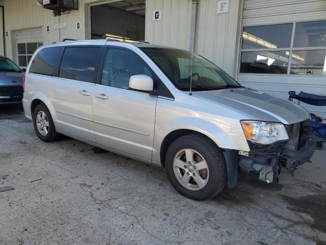 Photo 3 VIN: 2D4RN5DG0BR688896 - DODGE CARAVAN 