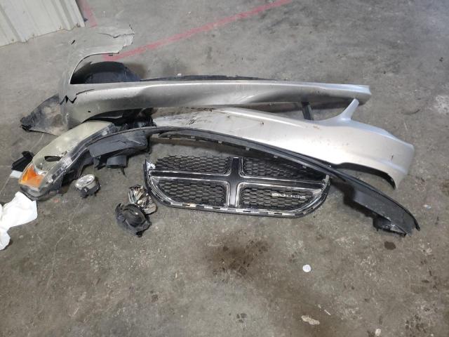 Photo 12 VIN: 2D4RN5DG0BR689000 - DODGE GRAND CARA 