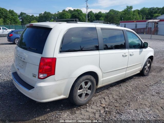 Photo 3 VIN: 2D4RN5DG0BR707012 - DODGE GRAND CARAVAN 