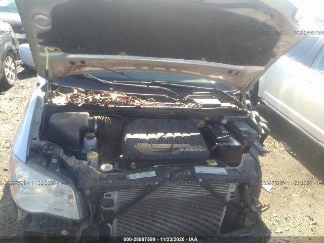 Photo 9 VIN: 2D4RN5DG0BR721119 - DODGE GRAND CARA 