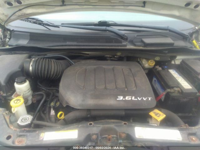 Photo 9 VIN: 2D4RN5DG1BR693637 - DODGE GRAND CARAVAN 