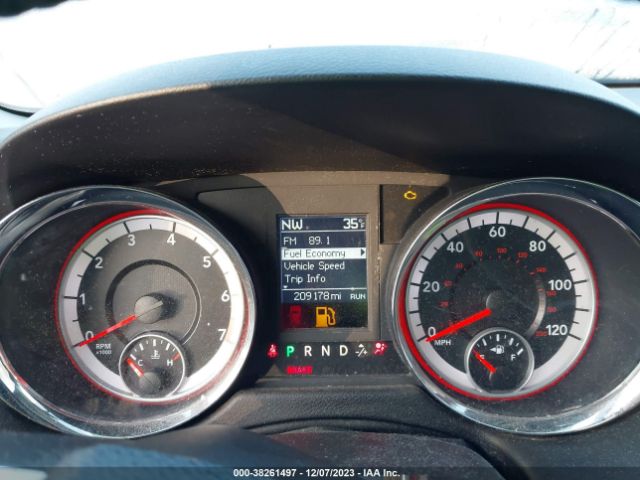 Photo 6 VIN: 2D4RN5DG6BR751032 - DODGE GRAND CARAVAN 