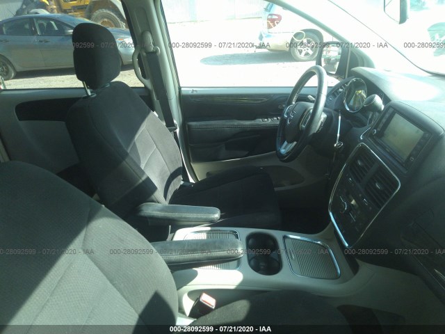 Photo 4 VIN: 2D4RN5DG7BR710800 - DODGE GRAND CARAVAN 