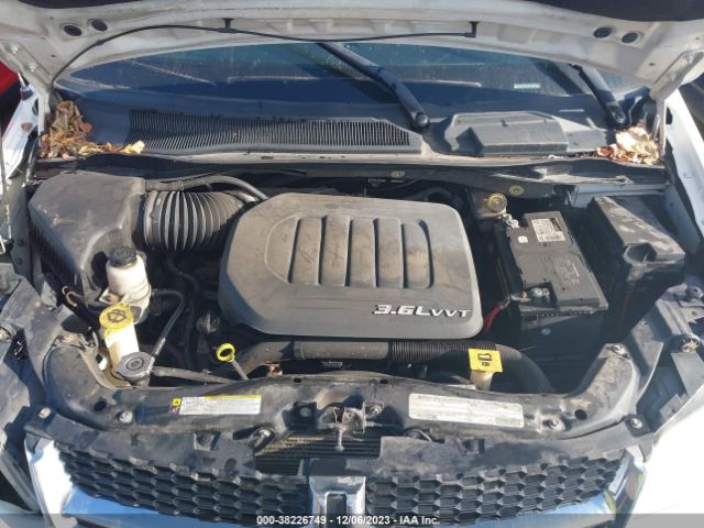 Photo 9 VIN: 2D4RN5DG9BR661907 - DODGE GRAND CARAVAN 