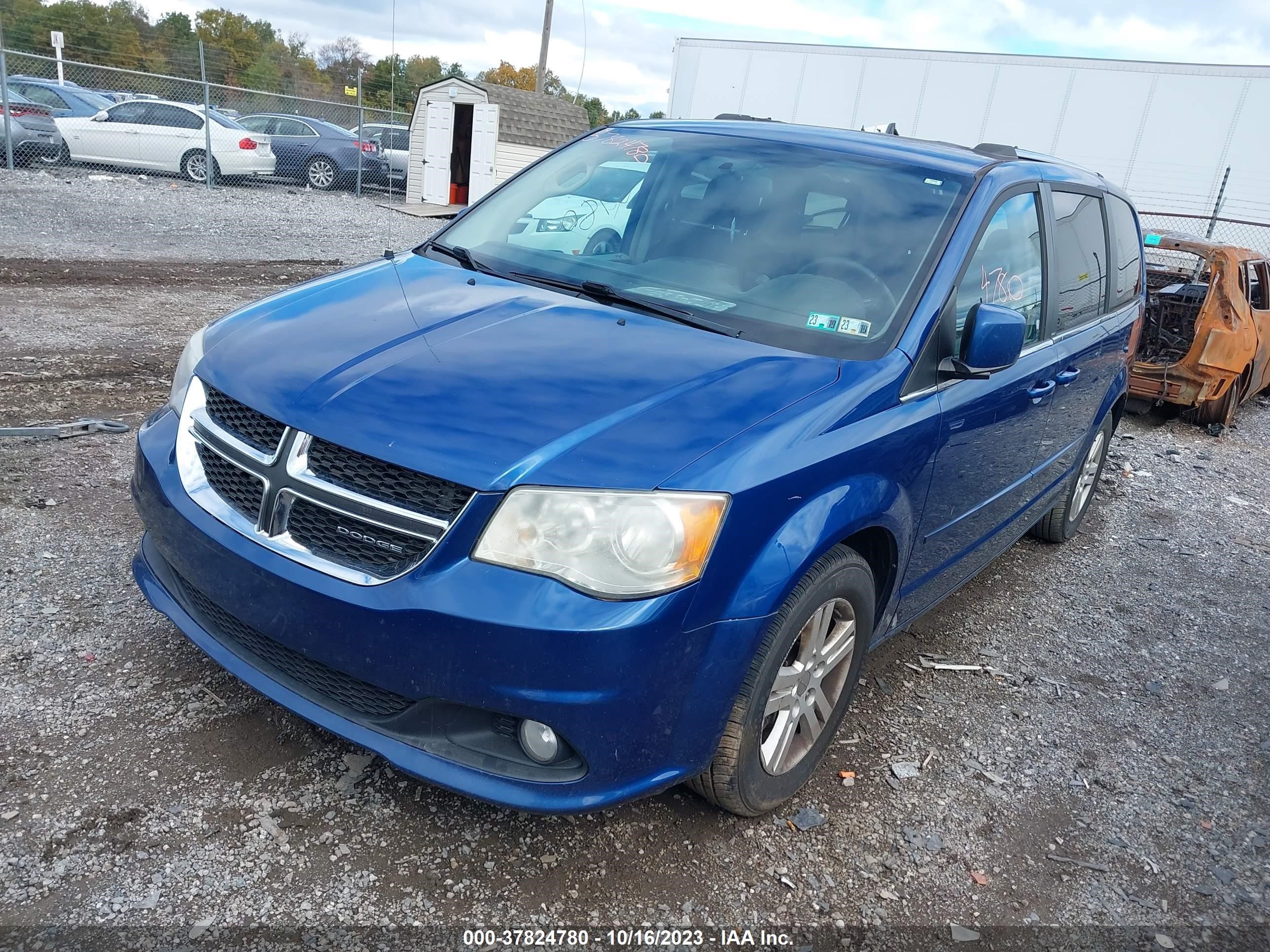 Photo 1 VIN: 2D4RN5DG9BR683325 - DODGE CARAVAN 