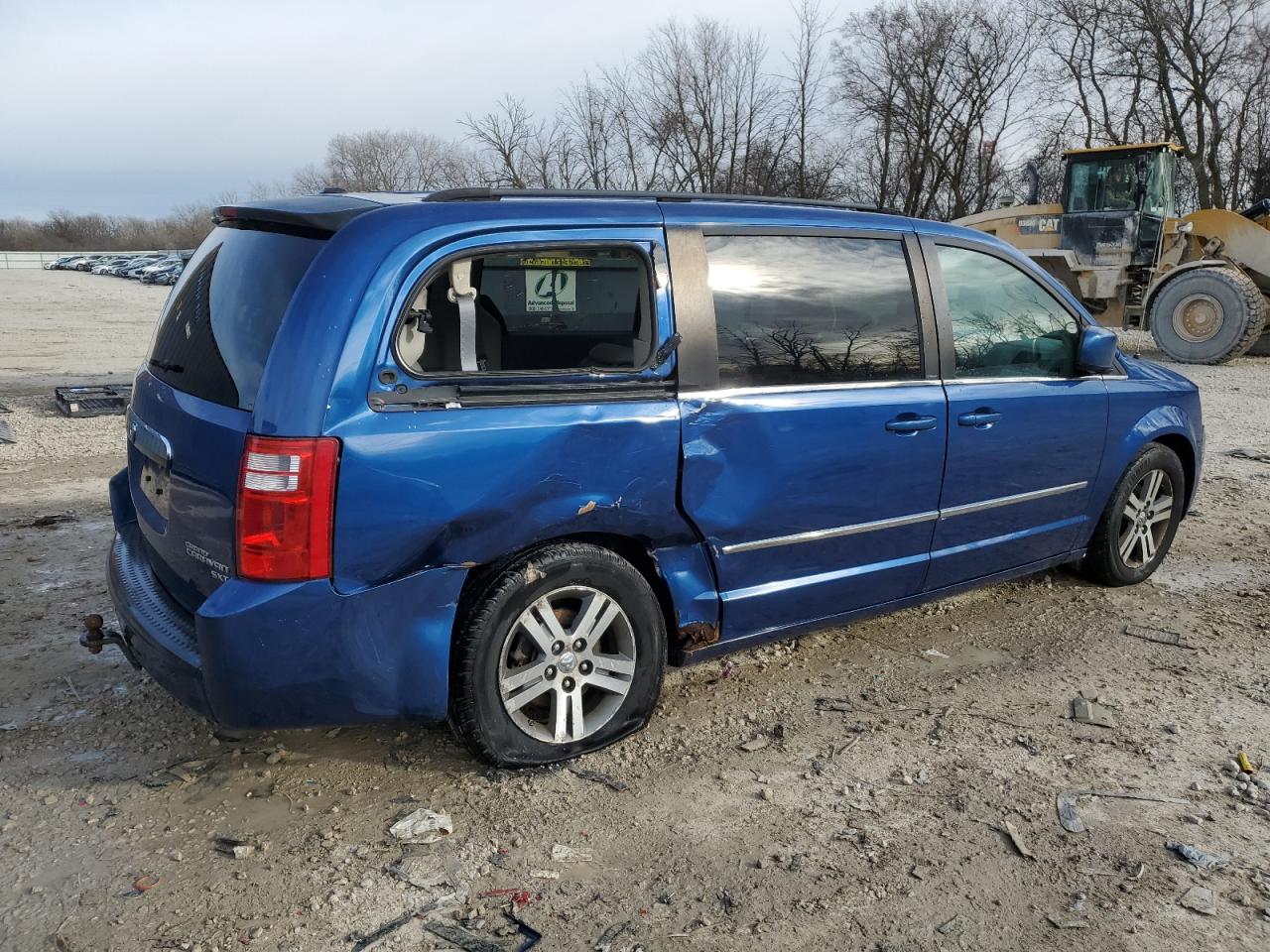 Photo 2 VIN: 2D4RN5DX0AR130075 - DODGE CARAVAN 