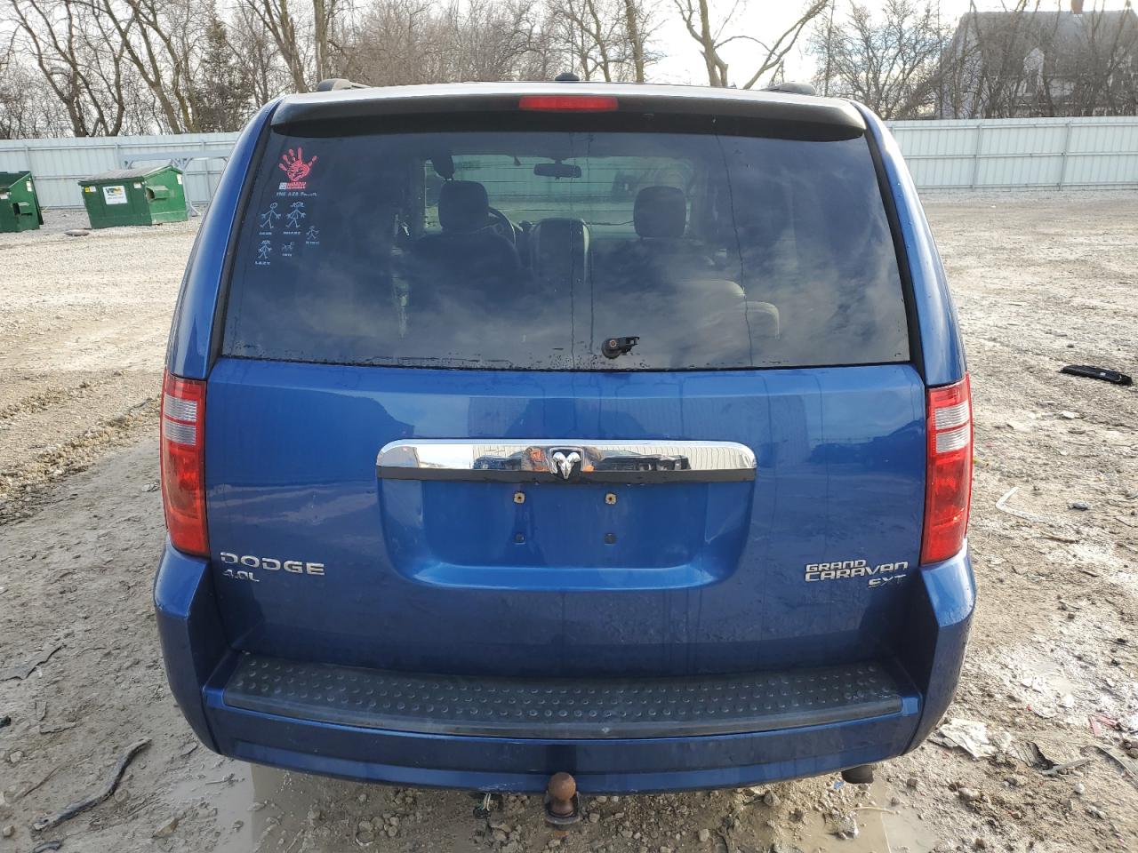 Photo 5 VIN: 2D4RN5DX0AR130075 - DODGE CARAVAN 