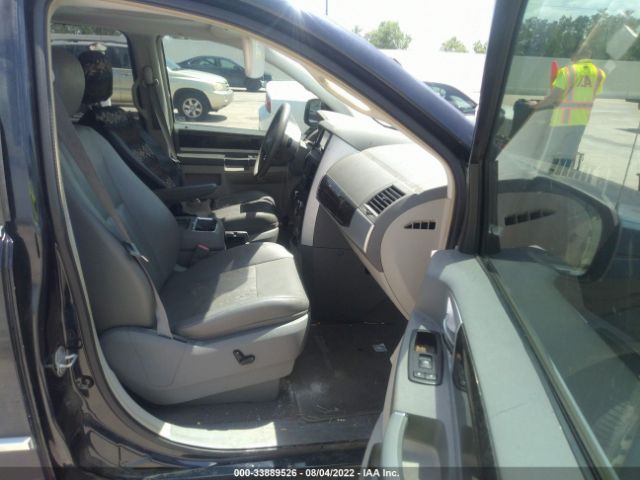 Photo 4 VIN: 2D4RN5DX1AR217046 - DODGE GRAND CARAVAN 