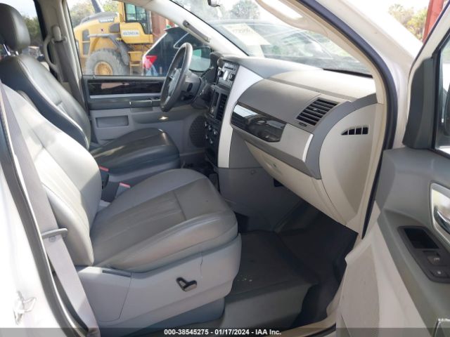 Photo 4 VIN: 2D4RN5DX1AR426058 - DODGE GRAND CARAVAN 