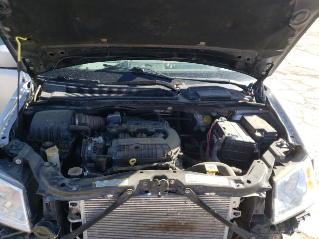 Photo 6 VIN: 2D4RN5DX3AR128594 - DODGE GRAND CARA 