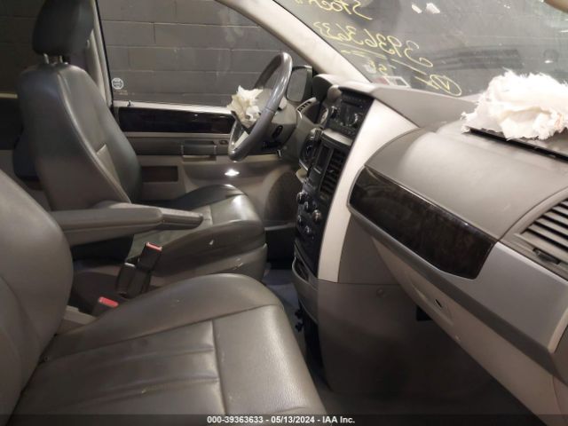 Photo 4 VIN: 2D4RN5DX4AR261025 - DODGE GRAND CARAVAN 