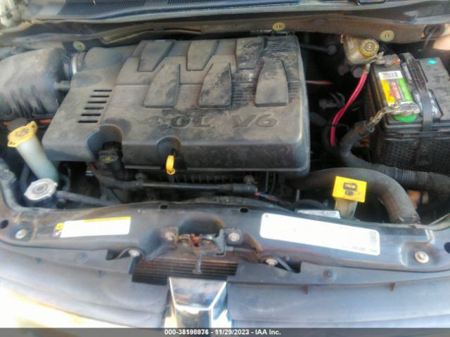 Photo 9 VIN: 2D4RN5DX7AR177653 - DODGE GRAND CARAVAN 