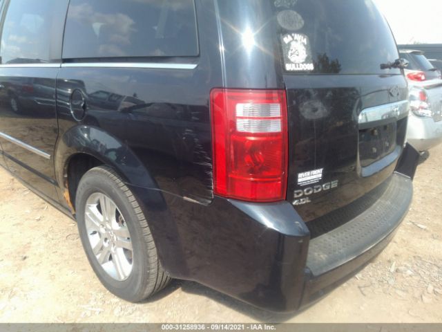 Photo 5 VIN: 2D4RN5DX8AR228609 - DODGE GRAND CARAVAN 