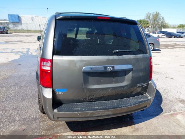 Photo 5 VIN: 2D4RN5DX8AR467318 - DODGE GRAND CARAVAN 