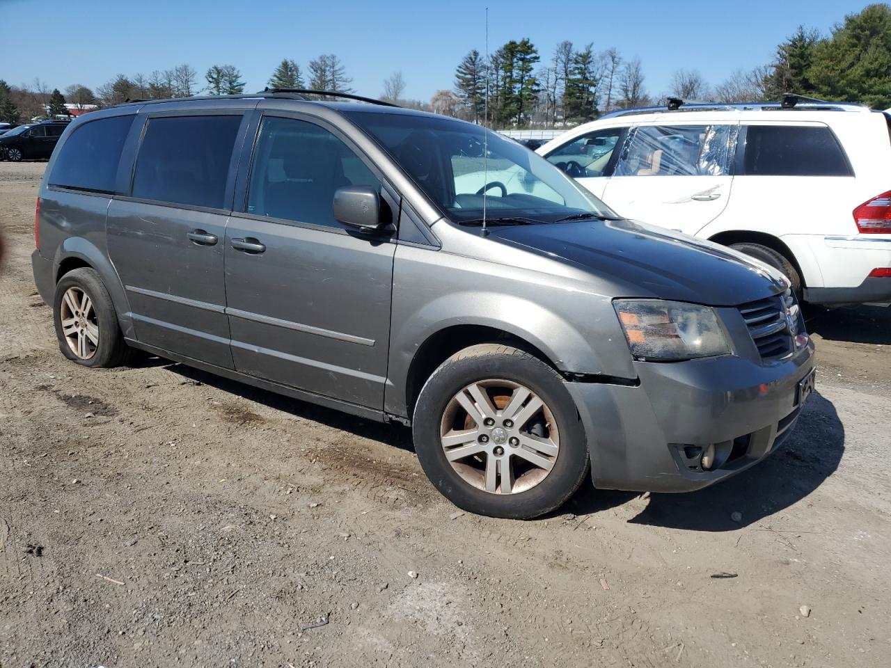 Photo 3 VIN: 2D4RN6DX6AR385285 - DODGE CARAVAN 