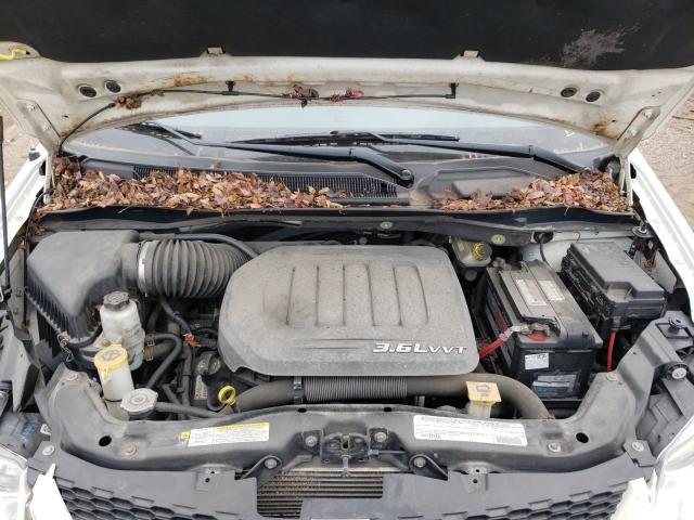 Photo 6 VIN: 2D4RN7DG6BR696545 - DODGE GRAND CARA 