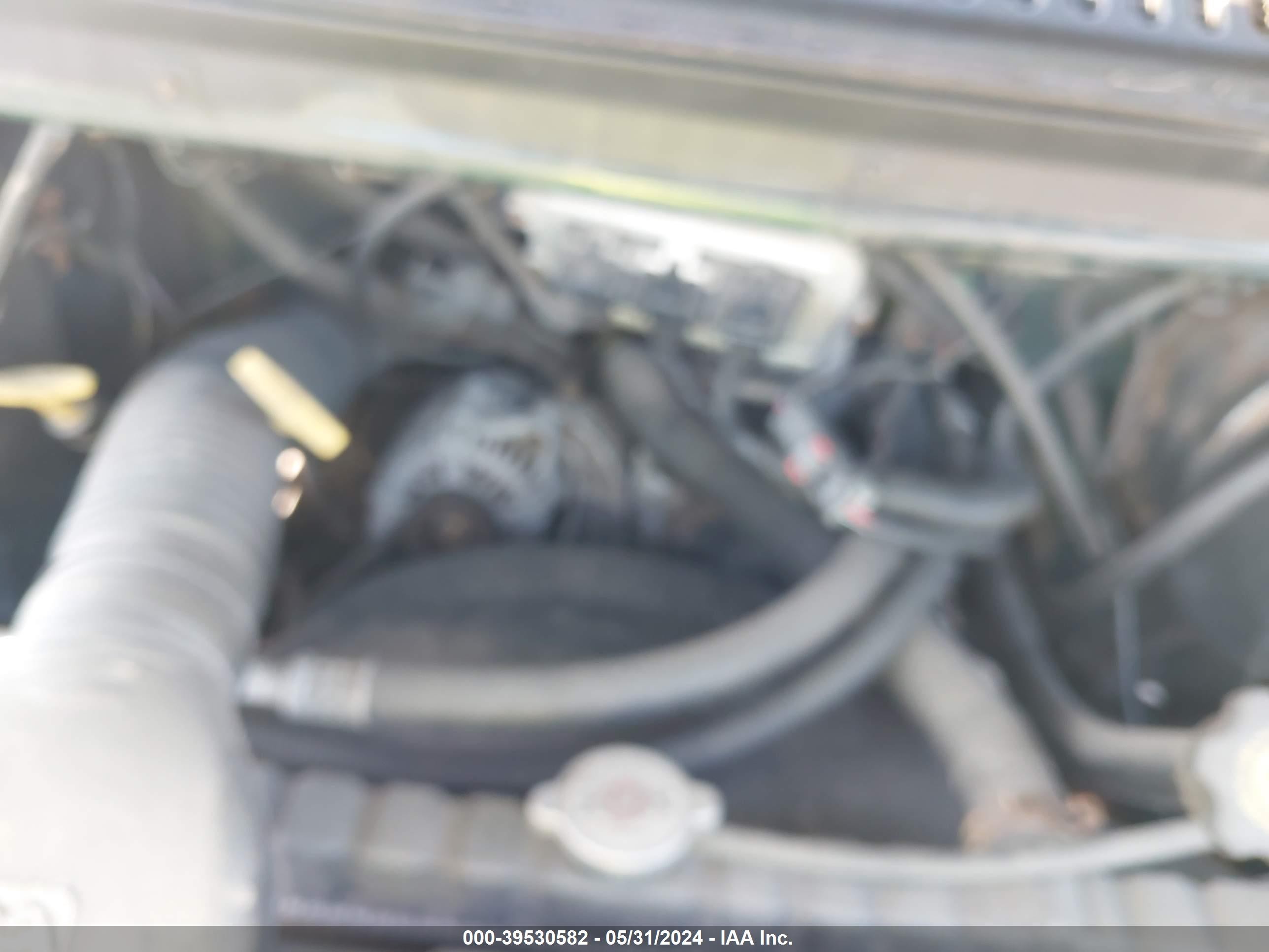 Photo 9 VIN: 2D7HB11X03K521484 - DODGE RAM VAN 