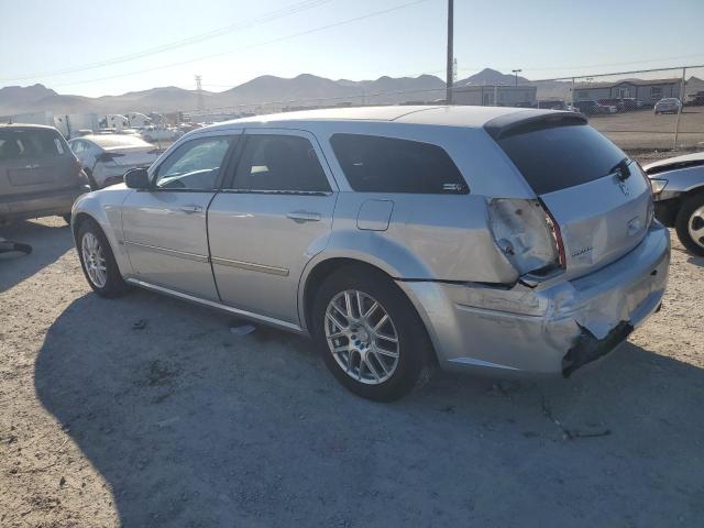 Photo 1 VIN: 2D8FV48V45H686325 - DODGE MAGNUM SXT 