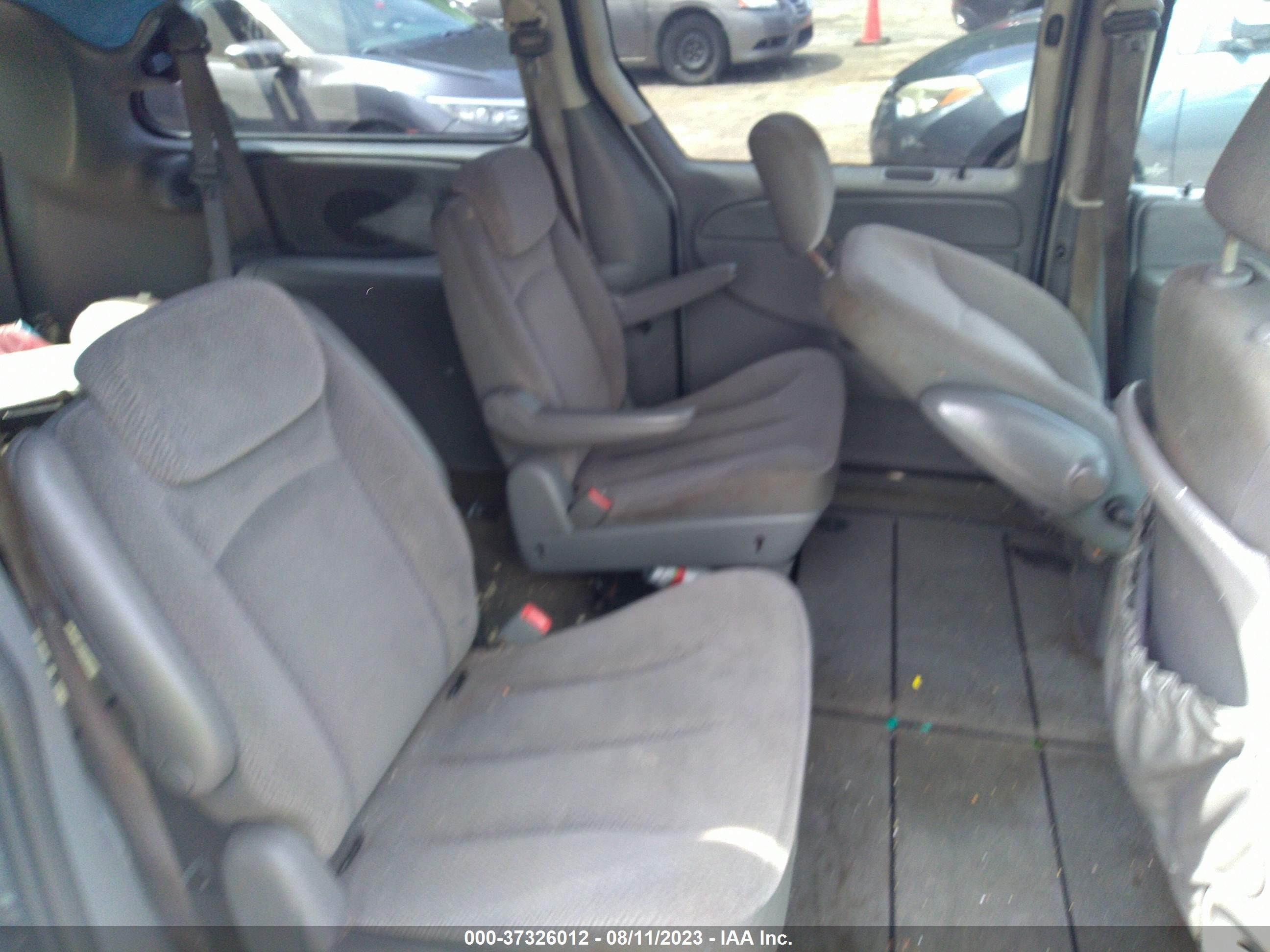 Photo 8 VIN: 2D8GP44L16R872094 - DODGE CARAVAN 