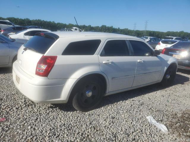 Photo 2 VIN: 2D8GV47218H252315 - DODGE MAGNUM 