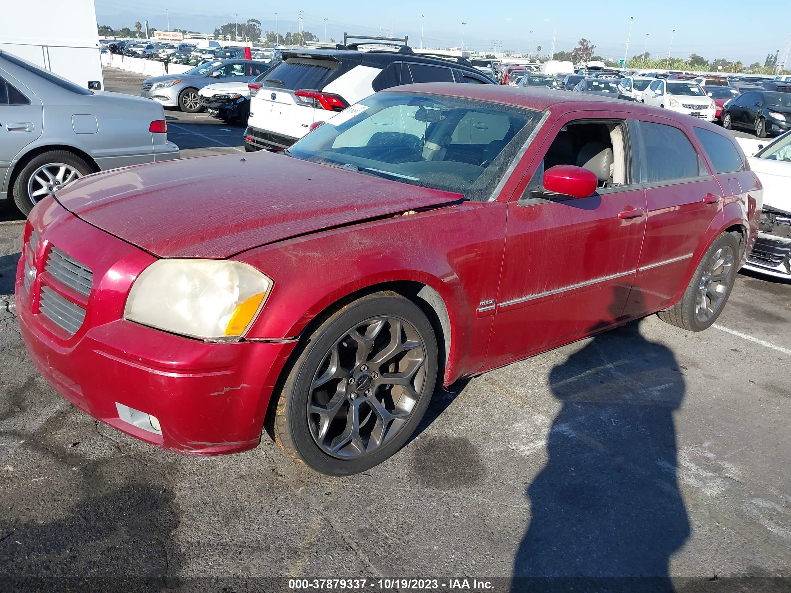 Photo 1 VIN: 2D8GV58215H652634 - DODGE MAGNUM 