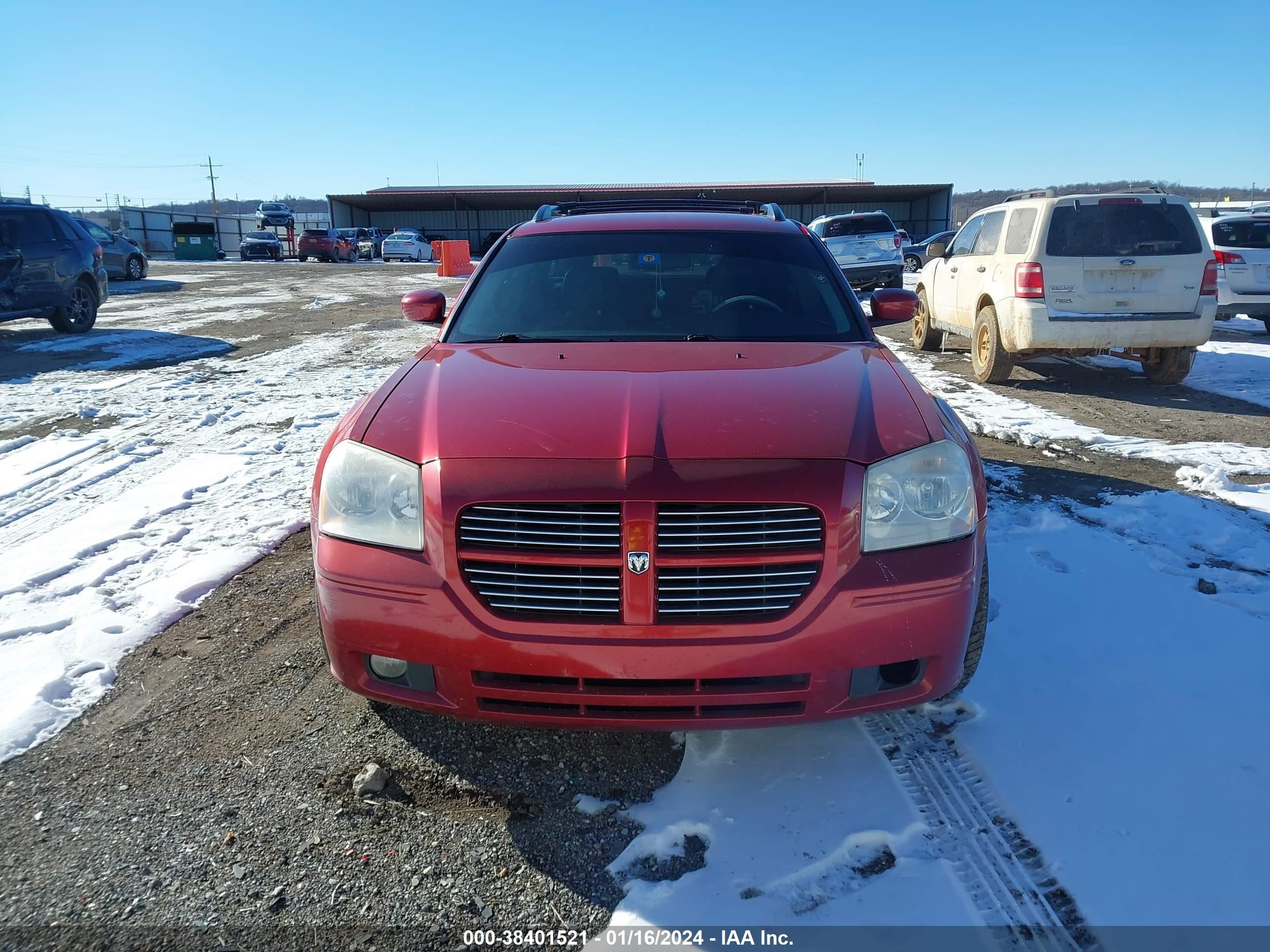 Photo 12 VIN: 2D8GV58275H599017 - DODGE MAGNUM 