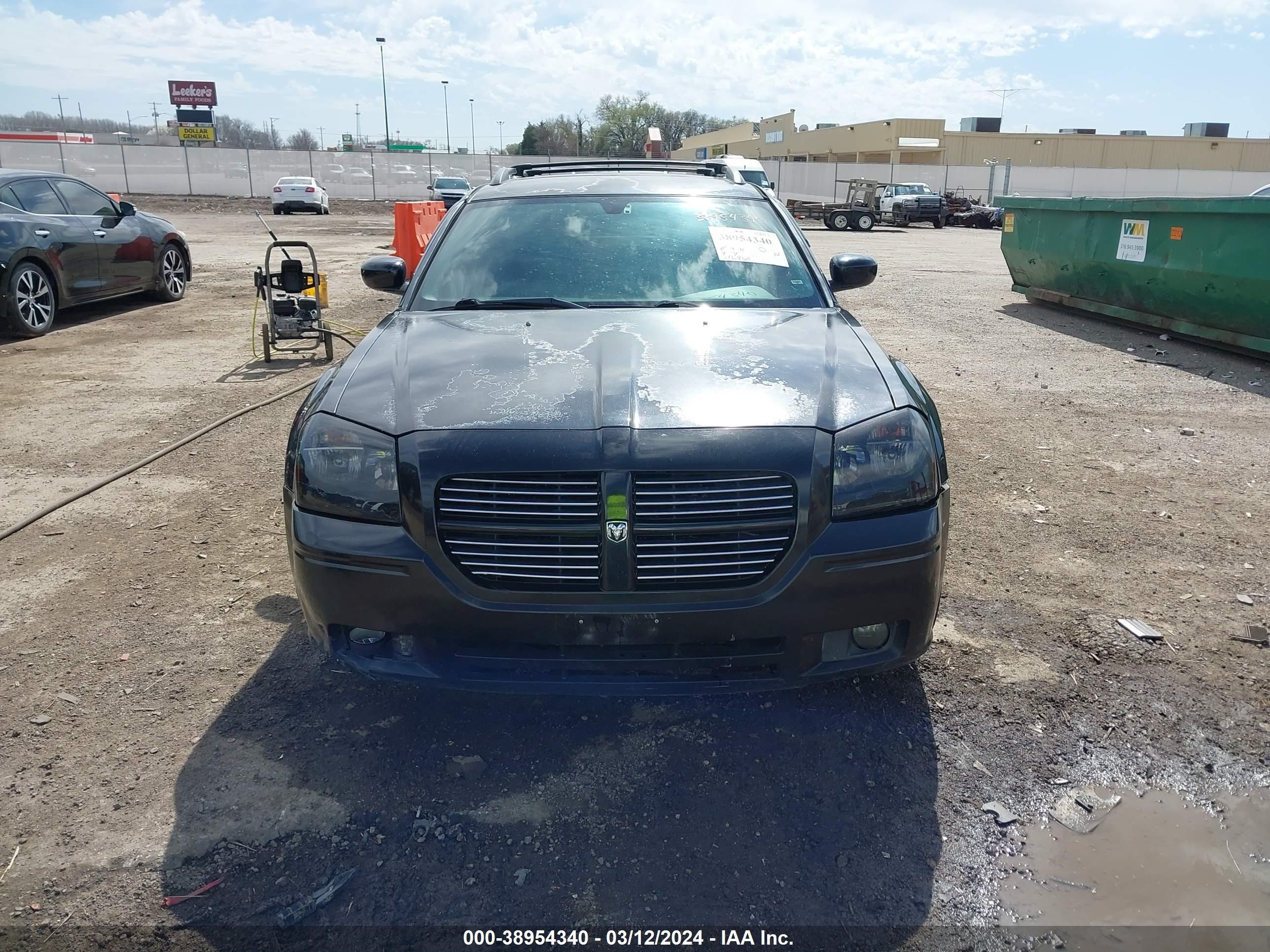 Photo 11 VIN: 2D8GV58285H549825 - DODGE MAGNUM 